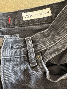 Zara Woman’s Slim Washed Gray Jeans